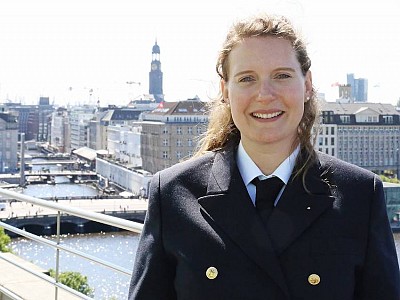 Shipping’s Attempt to Hire More Women Runs Into a Male-Dominated Culture 